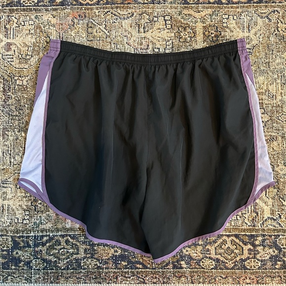 Nike Dri-fit running shorts - SZ 1X - Picture 3 of 4
